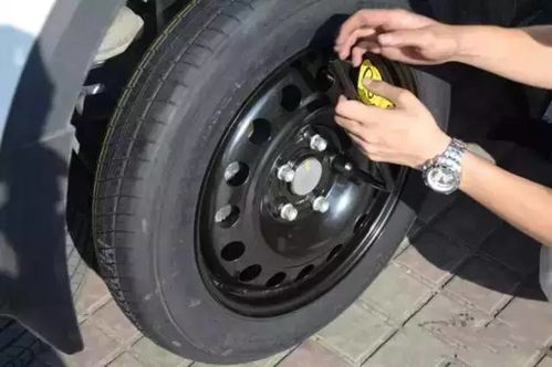 警惕！轮胎检查疏忽酿大祸，安全不可忽视